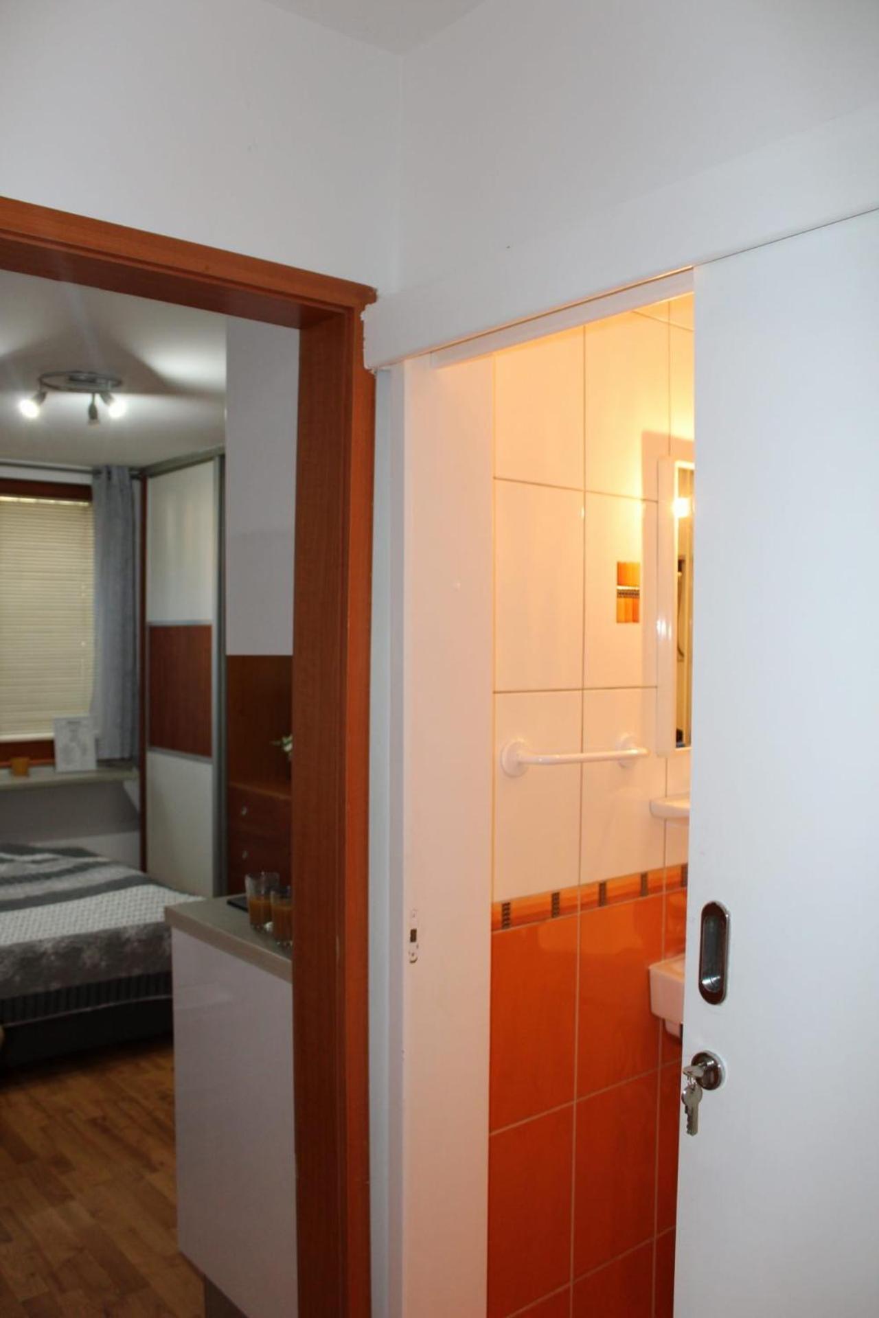 Cozy Apartment Ladybug, ซาราเยโว ภายนอก รูปภาพ
